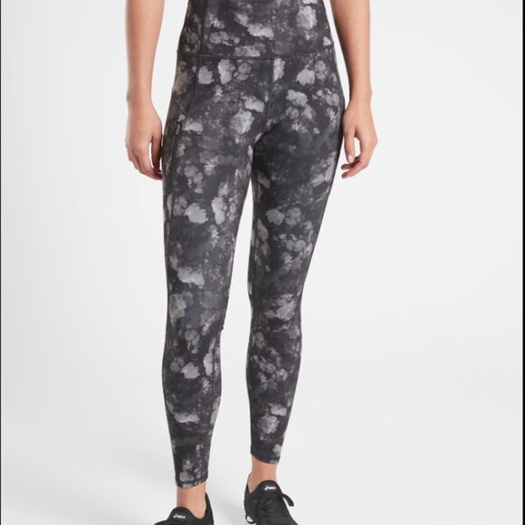 Athleta Rainer Tight - medium tall - Picture 3 of 6